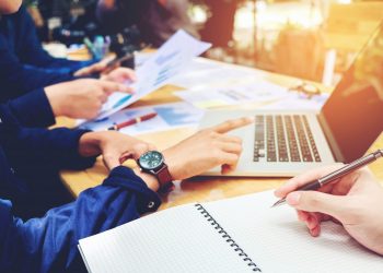 How to Build Your Brand Online – Ultimate Guide for Owners