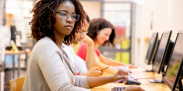 Is It Legal to Monitor Employee’s Deviceat Work? Find Out Here