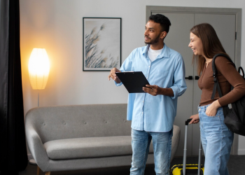 5 Tech Tips to Help You Find the Perfect Home