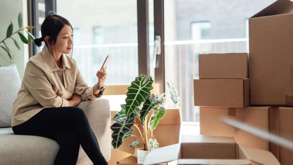 5 Essential Apps for Moving House