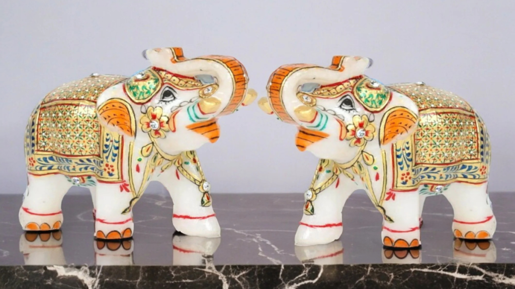 4 Home Decor Items for Good Luck & positive vibes