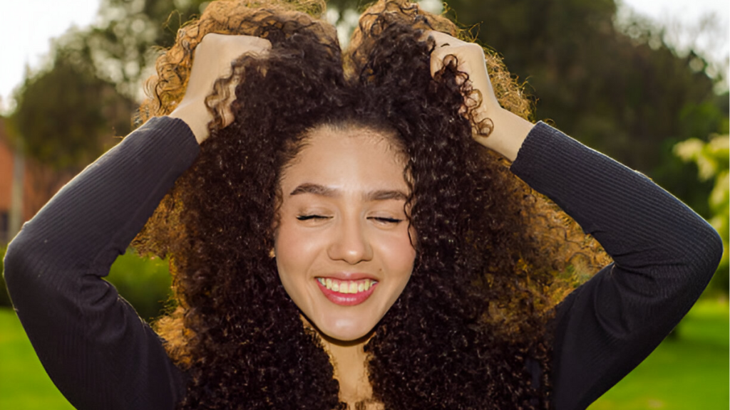 Bundle & Slay Styling Kinky Human Hair Extensions with This Season’s Top Trends